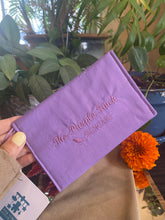 Load image into Gallery viewer, Purple Finch Driving Gloves