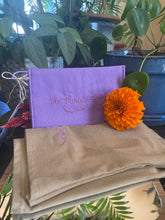 Load image into Gallery viewer, Purple Finch Driving Gloves