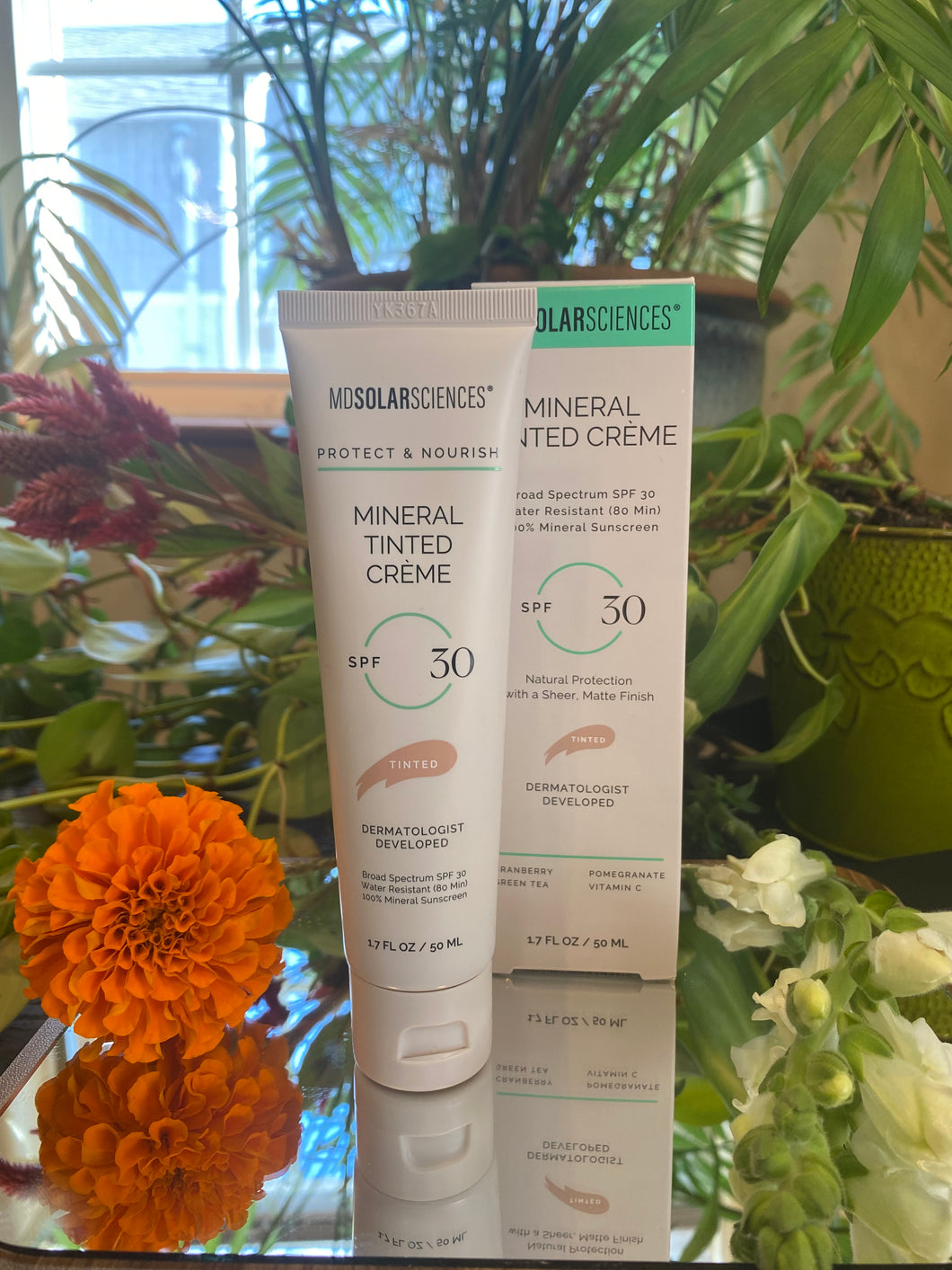 MD Solar Tinted SPF 30 Light